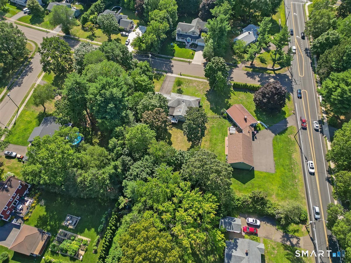 28 Centerbrook Road North Haven CT 06473