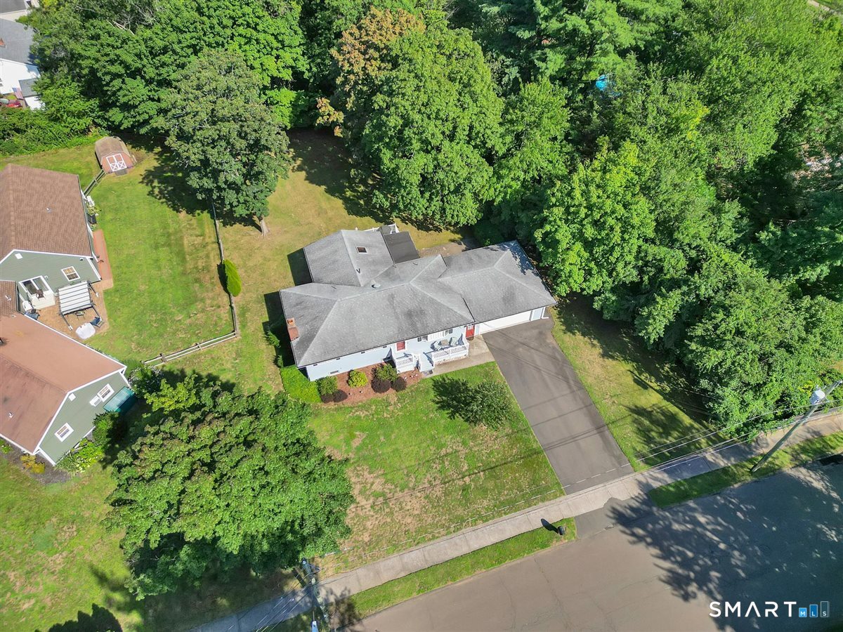 28 Centerbrook Road North Haven CT 06473