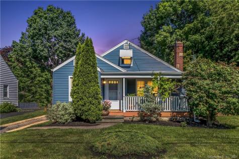18 Victory Court Norwalk CT 06855