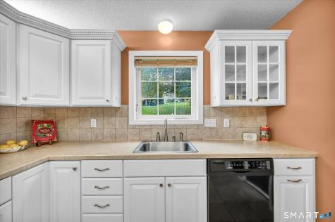 15 Farm Brook Lane Vernon CT 06066