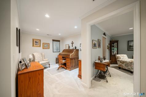 32 Hawley Road Danbury CT 06811