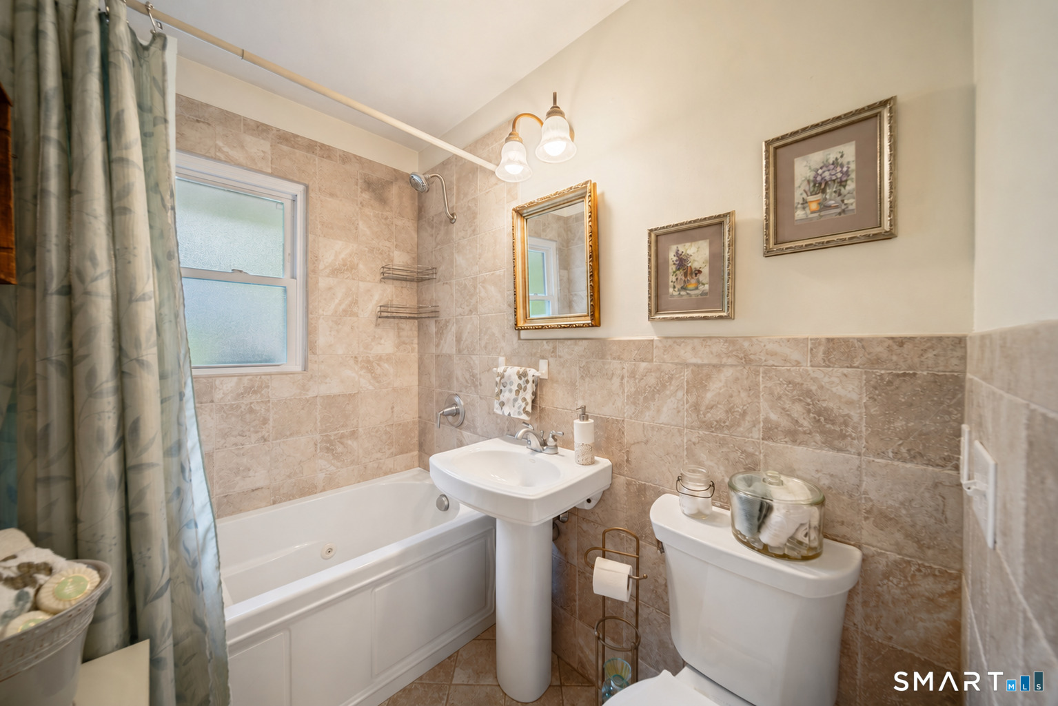 32 Hawley Road Danbury CT 06811