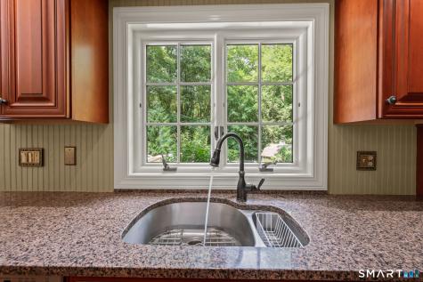 16 Cedar Grove Road Southbury CT 06488