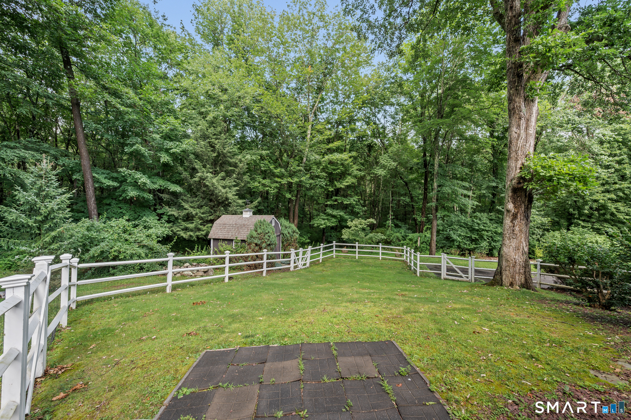 16 Cedar Grove Road Southbury CT 06488