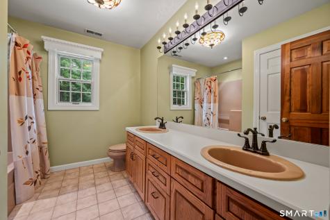 16 Cedar Grove Road Southbury CT 06488