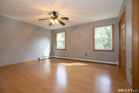 33 Milo Peck Lane Windsor CT 06095
