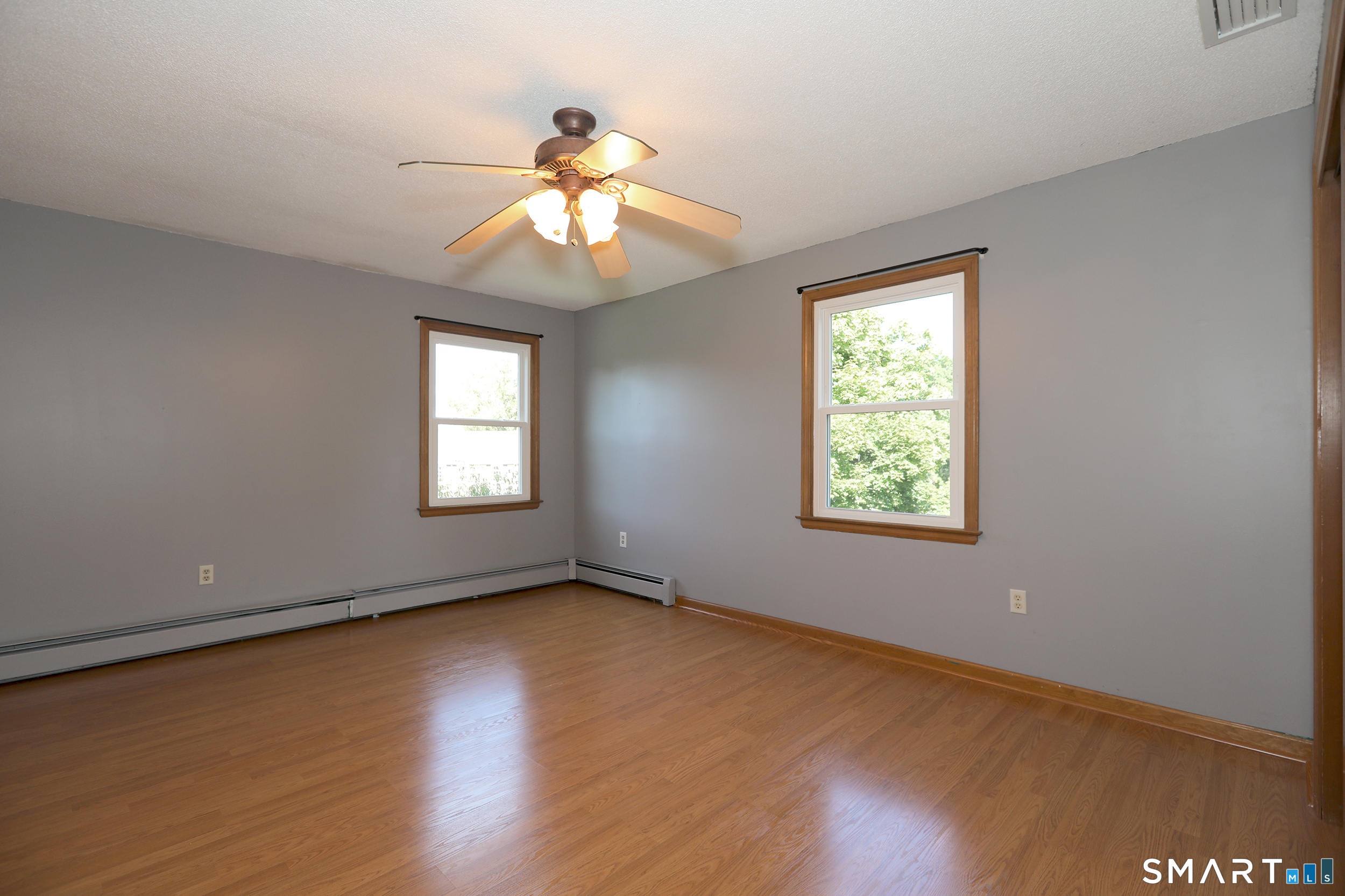 33 Milo Peck Lane Windsor CT 06095