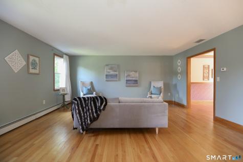 33 Milo Peck Lane Windsor CT 06095