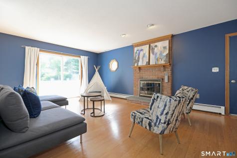 33 Milo Peck Lane Windsor CT 06095