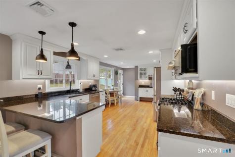 66 Berkshire Drive Farmington CT 06032