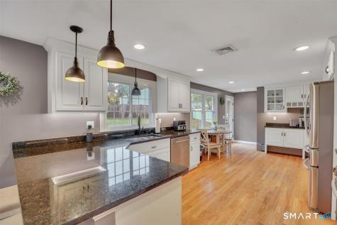 66 Berkshire Drive Farmington CT 06032
