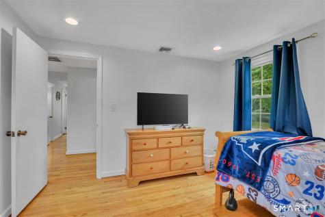 66 Berkshire Drive Farmington CT 06032