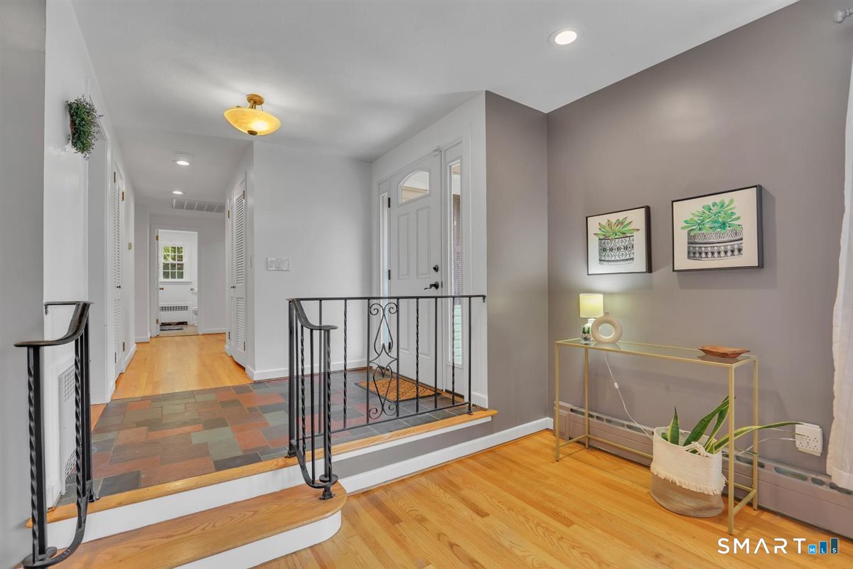 66 Berkshire Drive Farmington CT 06032