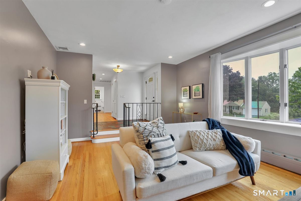 66 Berkshire Drive Farmington CT 06032