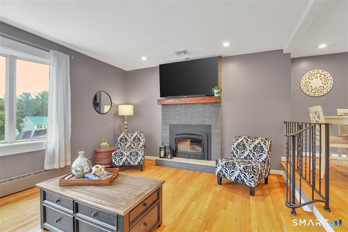 66 Berkshire Drive Farmington CT 06032