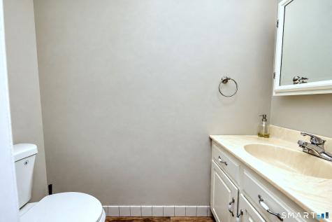 12 Brookview Lane Middletown CT 06457