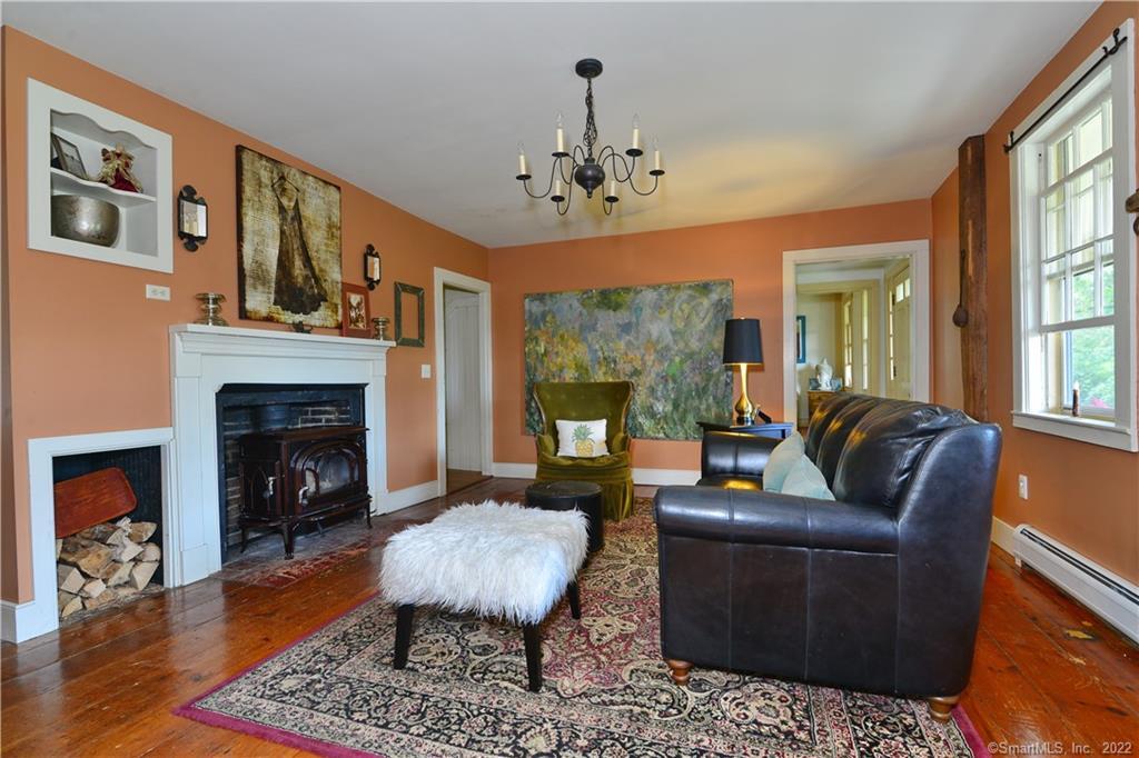 844 Wrights Crossing Road Pomfret CT 06259