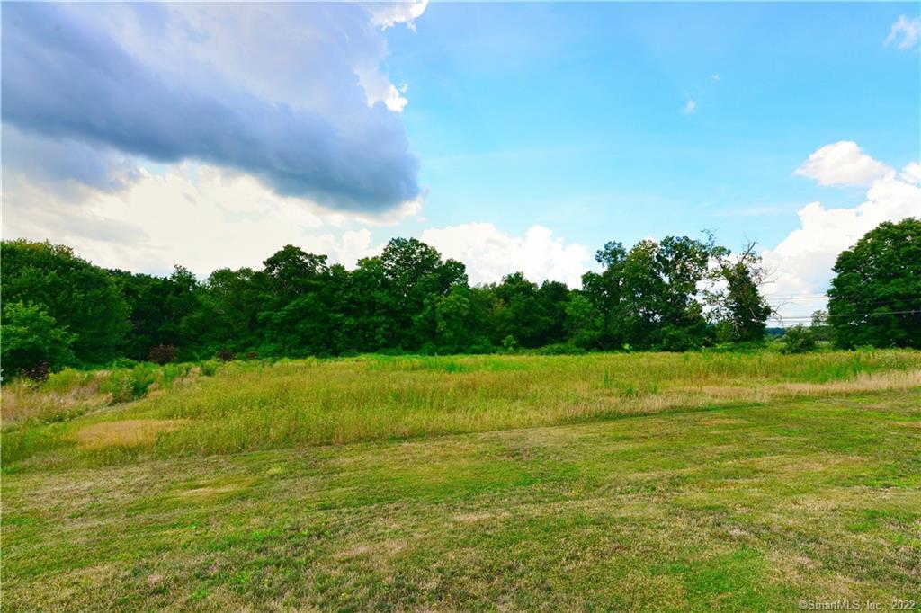 844 Wrights Crossing Road Pomfret CT 06259