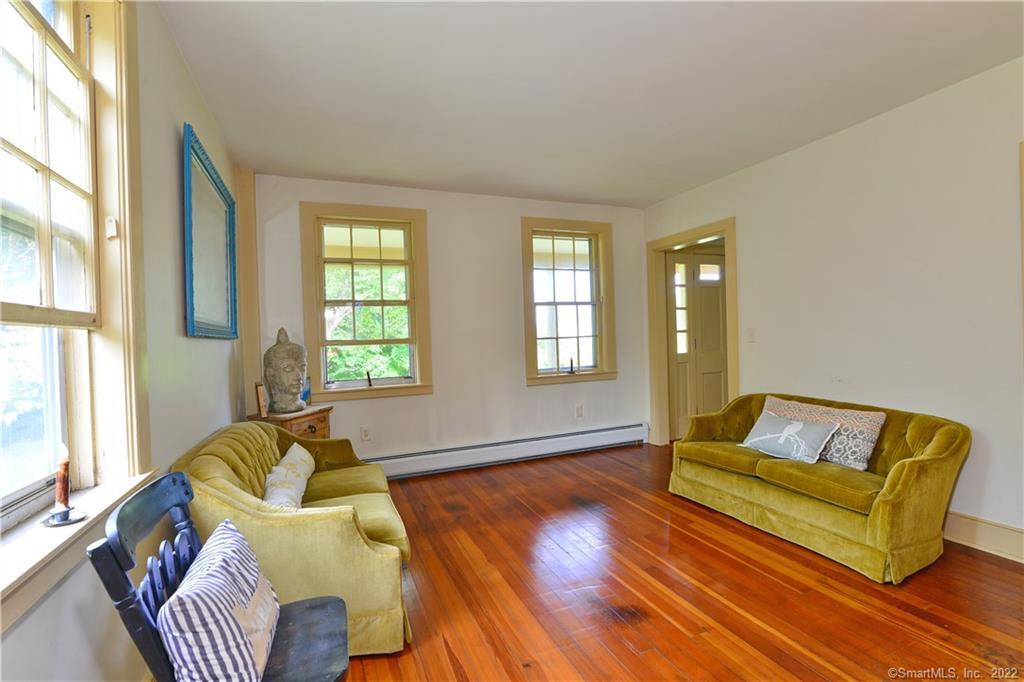 844 Wrights Crossing Road Pomfret CT 06259