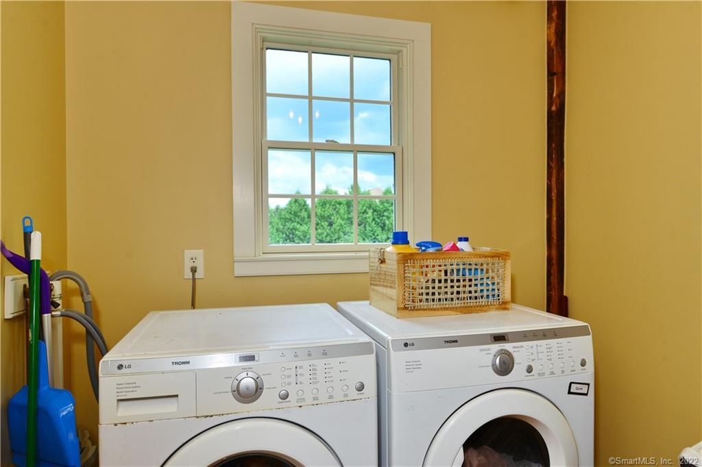 844 Wrights Crossing Road Pomfret CT 06259