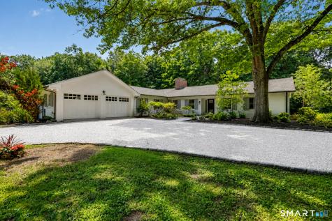585 Hoydens Lane Fairfield CT 06824