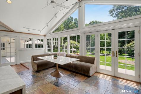 585 Hoydens Lane Fairfield CT 06824