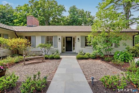 585 Hoydens Lane Fairfield CT 06824
