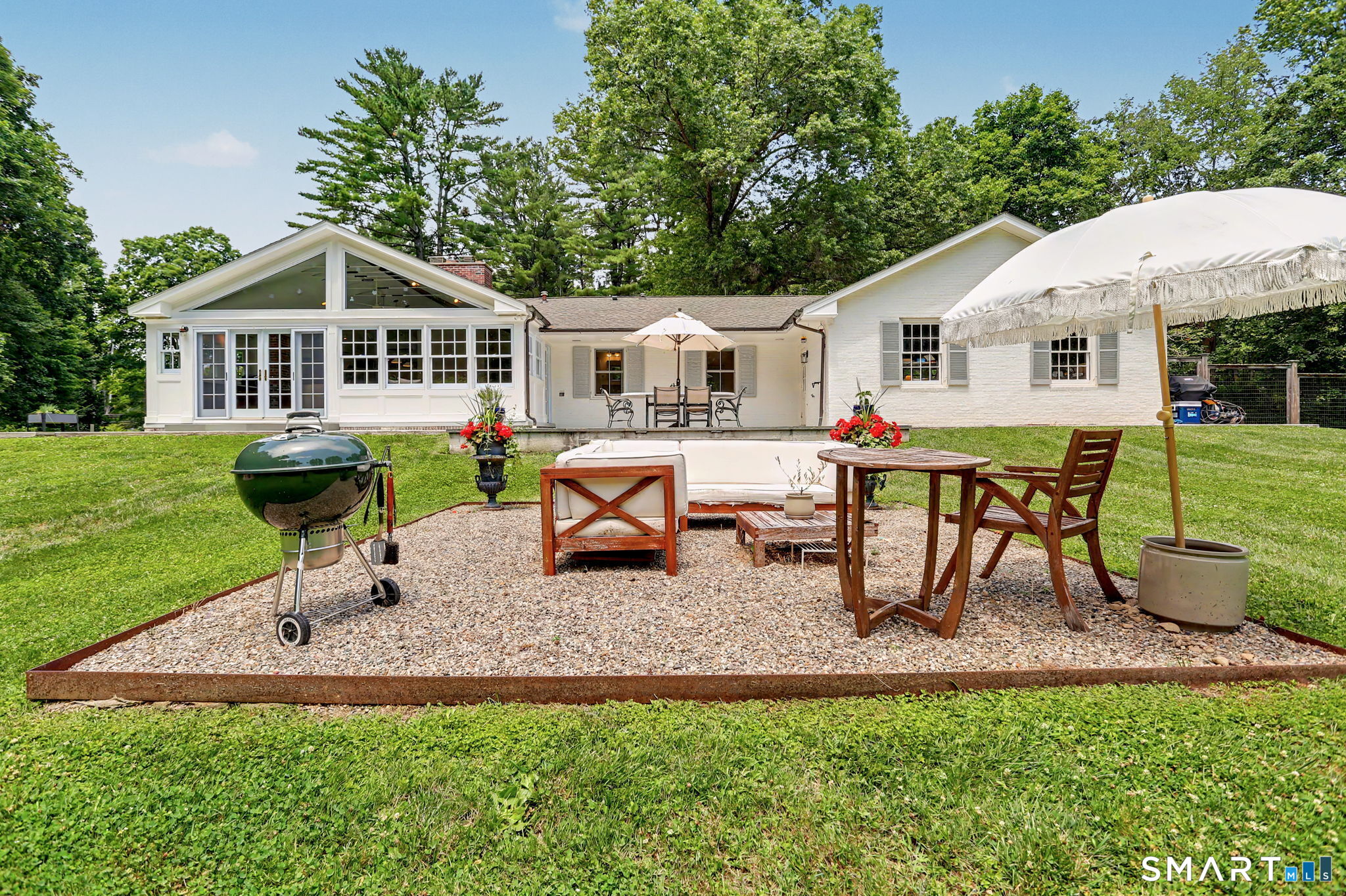 585 Hoydens Lane Fairfield CT 06824