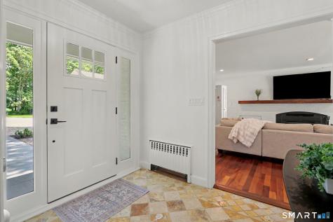 585 Hoydens Lane Fairfield CT 06824