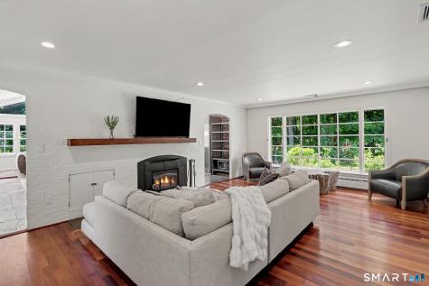 585 Hoydens Lane Fairfield CT 06824