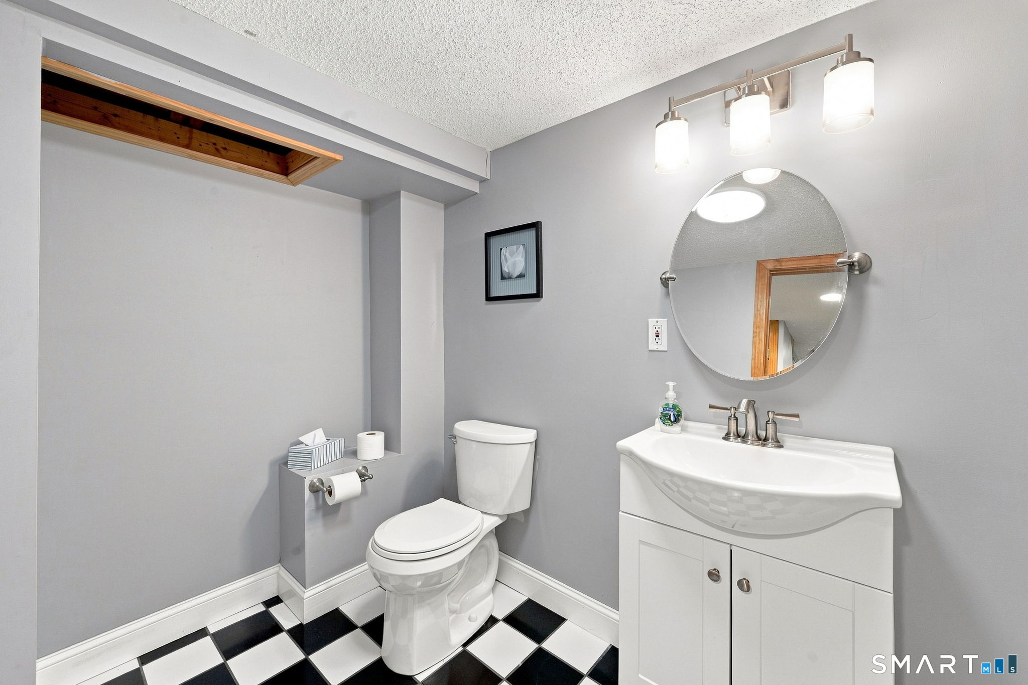 109 Boylston Street Newington CT 06111