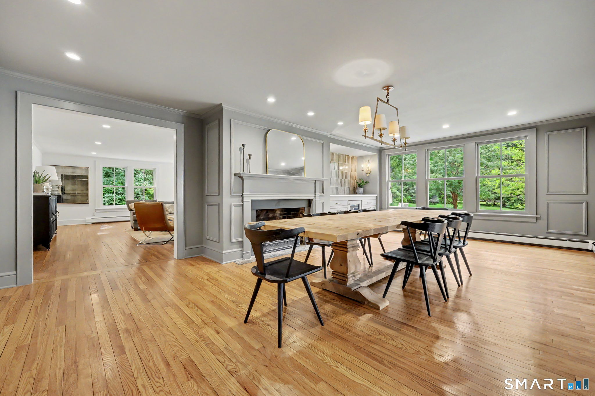 1074 Sturges Highway Fairfield CT 06880