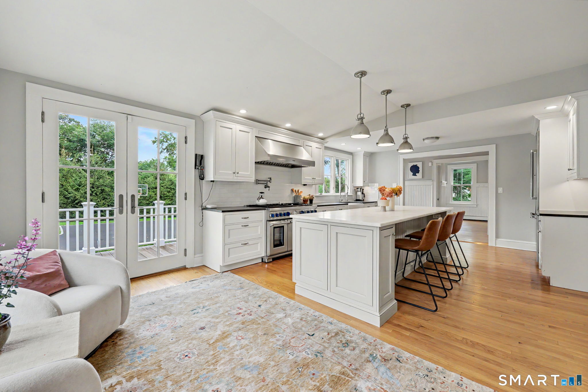 1074 Sturges Highway Fairfield CT 06880