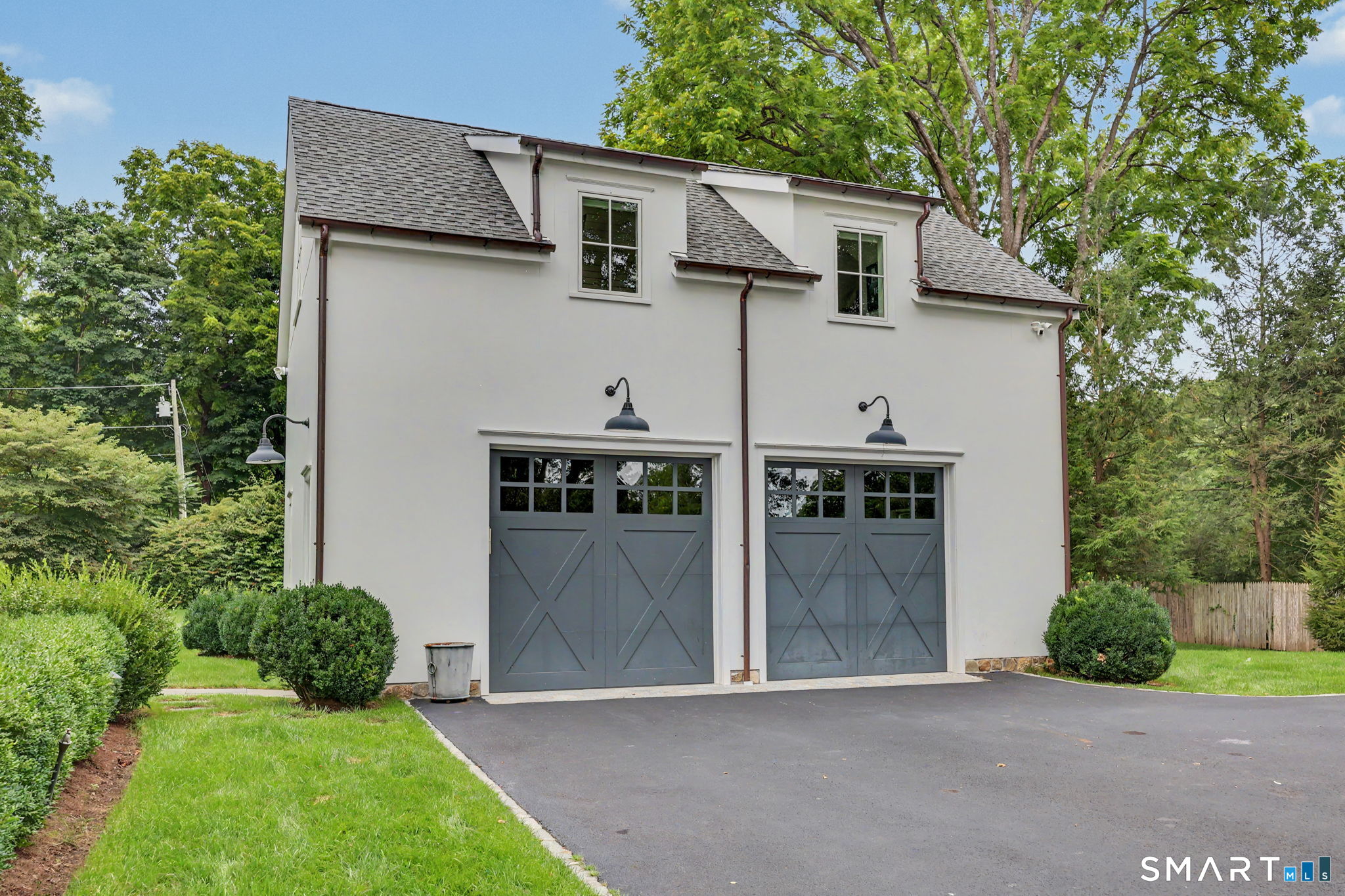 1074 Sturges Highway Fairfield CT 06880