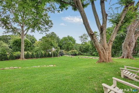 1074 Sturges Highway Fairfield CT 06880