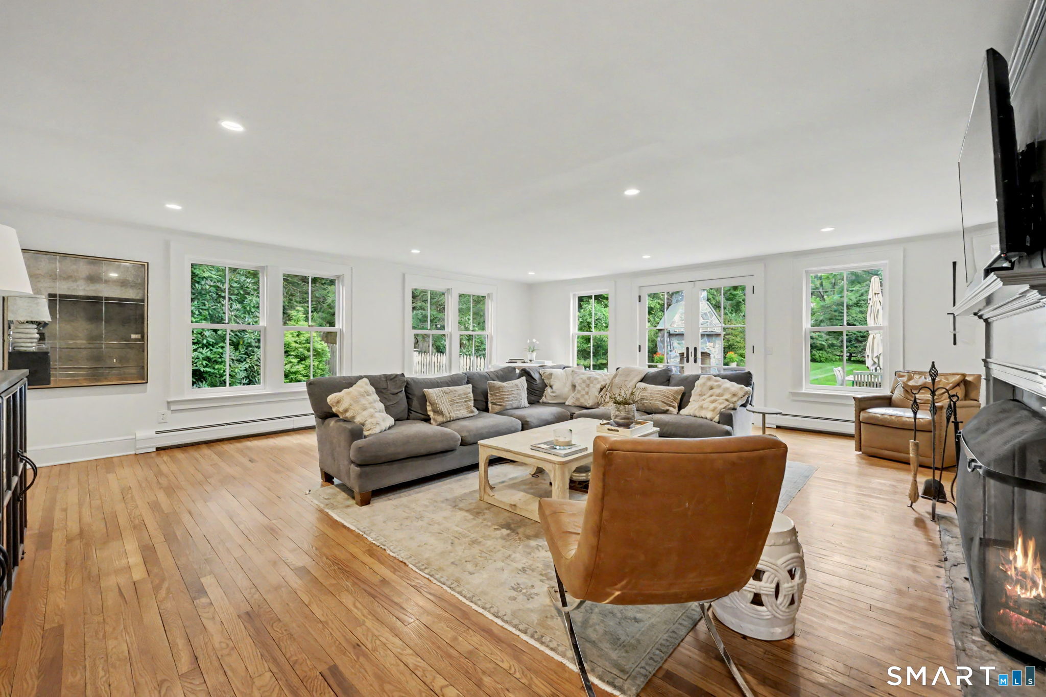 1074 Sturges Highway Fairfield CT 06880