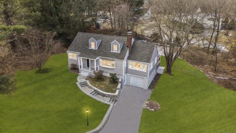 8 Cedar Hill Road Newtown CT 06470