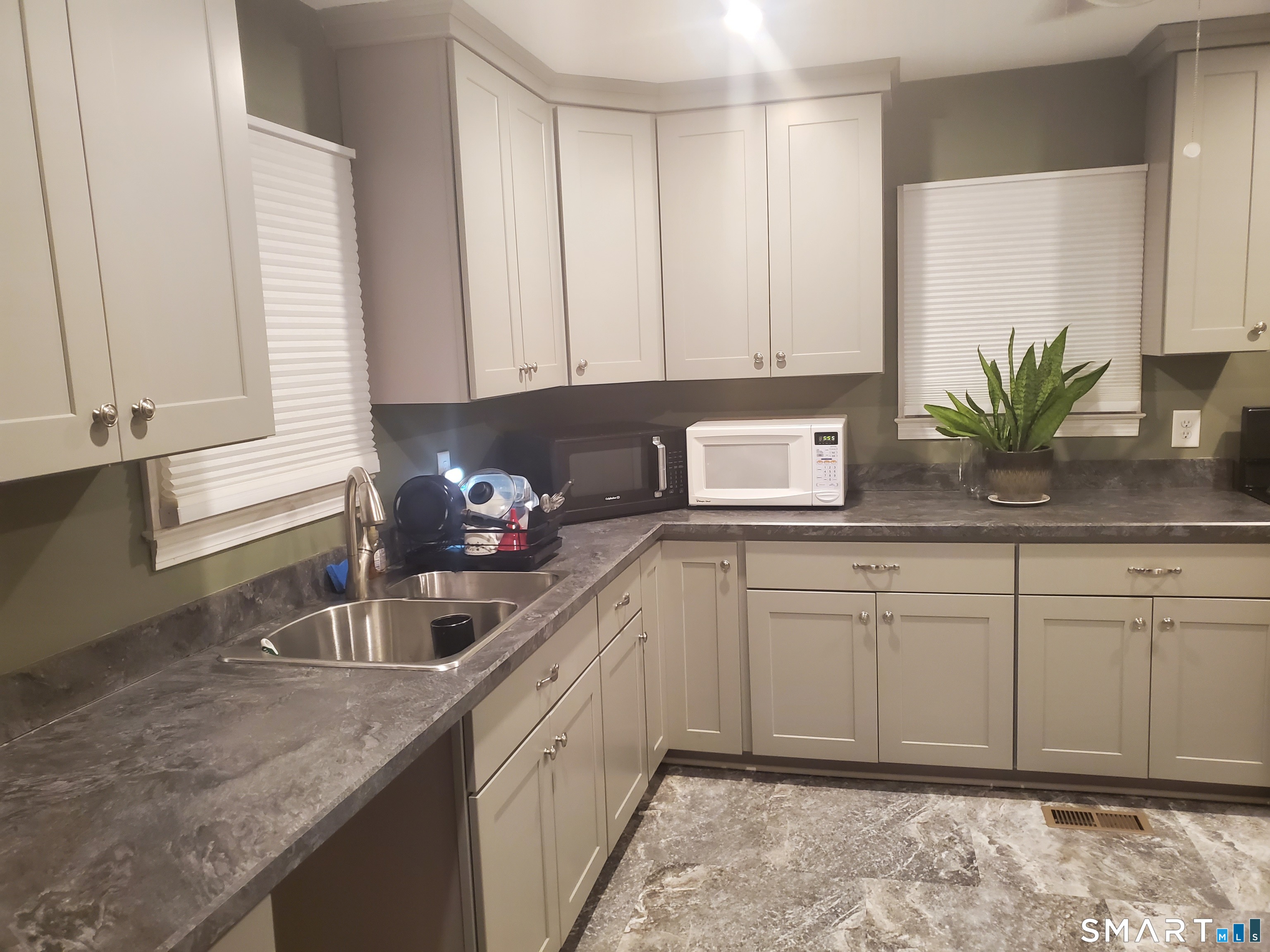 20 Geer Avenue Norwich CT 06360