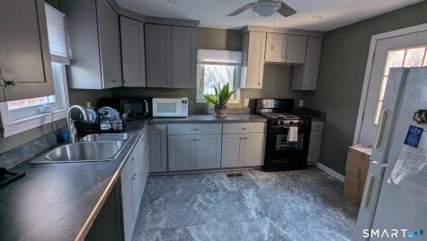 20 Geer Avenue Norwich CT 06360