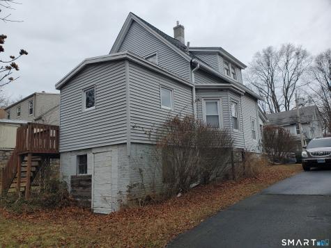 20 Geer Avenue Norwich CT 06360