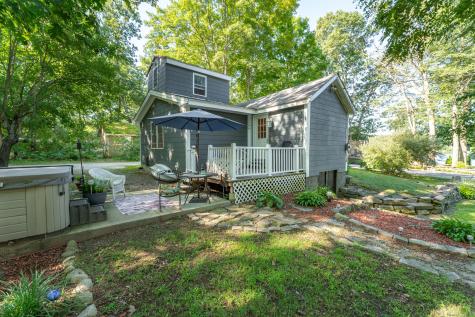 20 Center Street Thompson CT 06277
