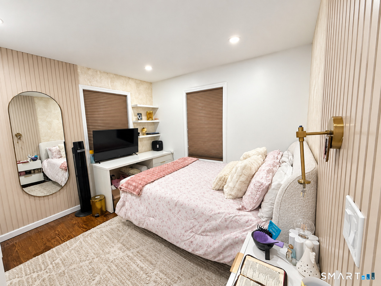 28 Brookside Avenue Bridgeport CT 06606