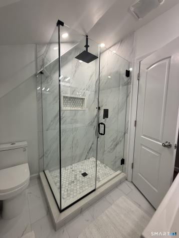 28 Brookside Avenue Bridgeport CT 06606