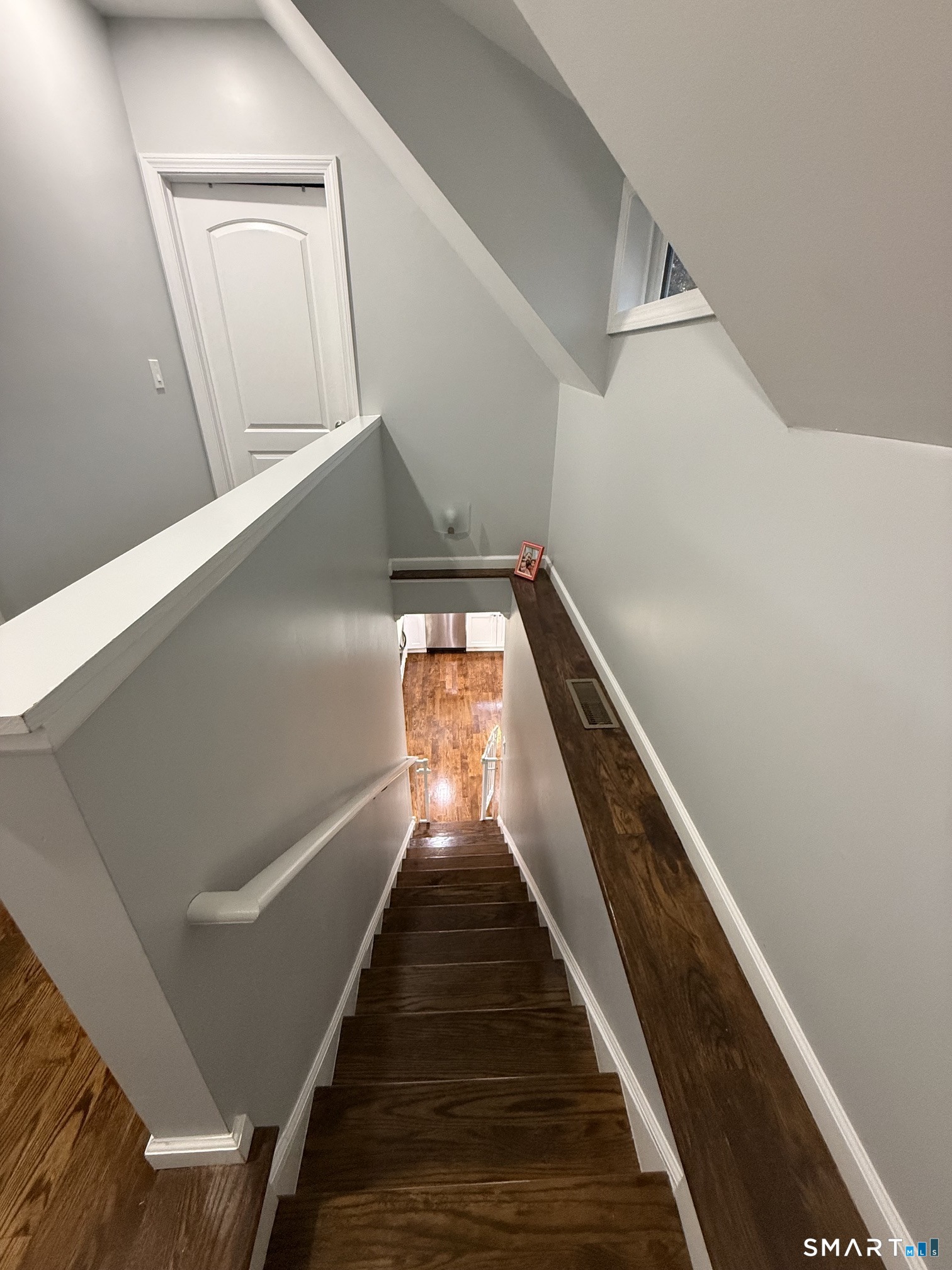 28 Brookside Avenue Bridgeport CT 06606