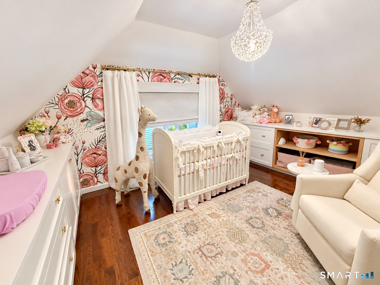 28 Brookside Avenue Bridgeport CT 06606