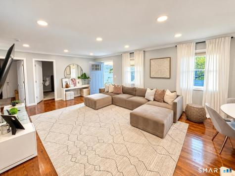 28 Brookside Avenue Bridgeport CT 06606
