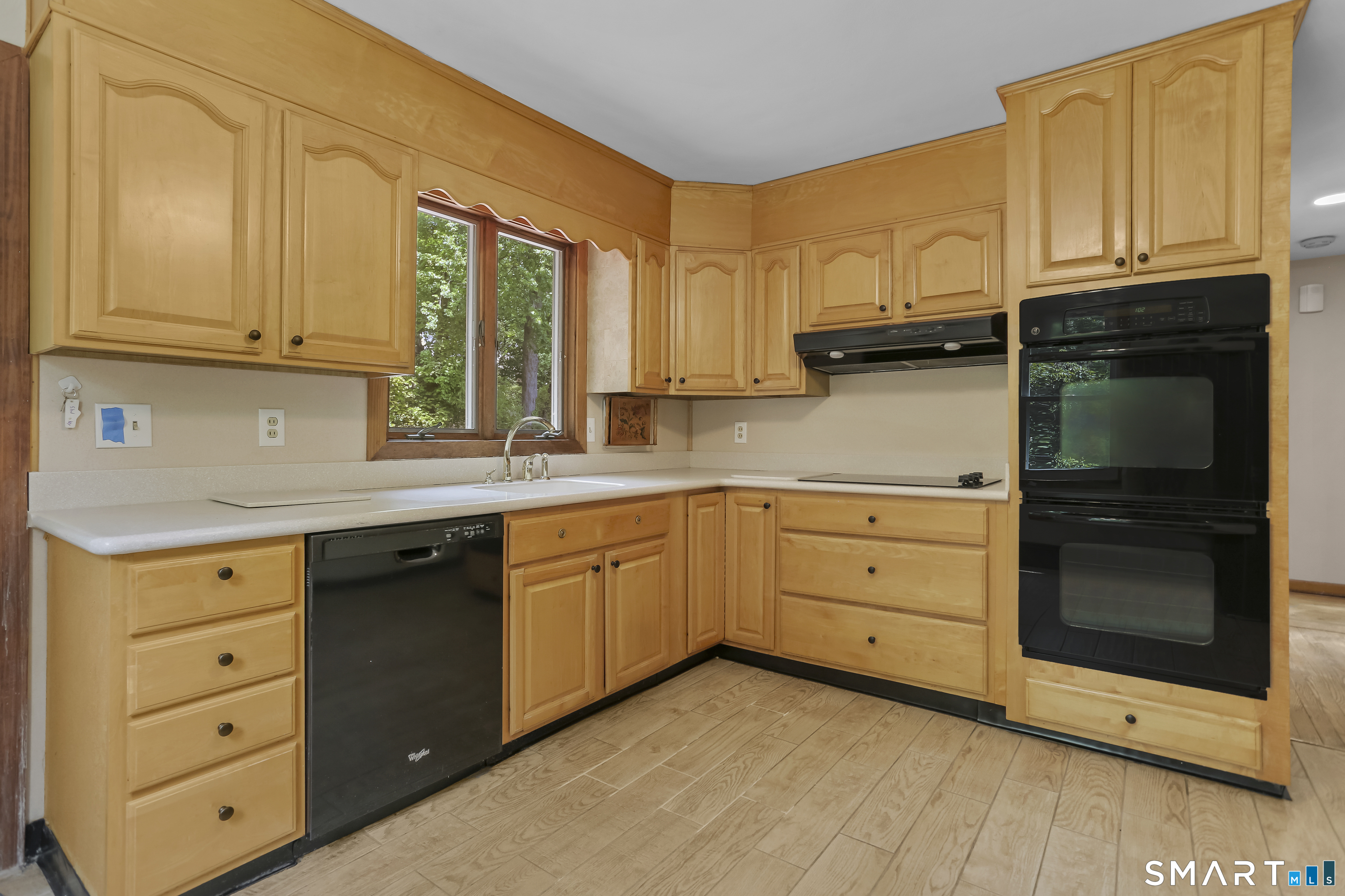18 Dawn Street Fairfield CT 06824