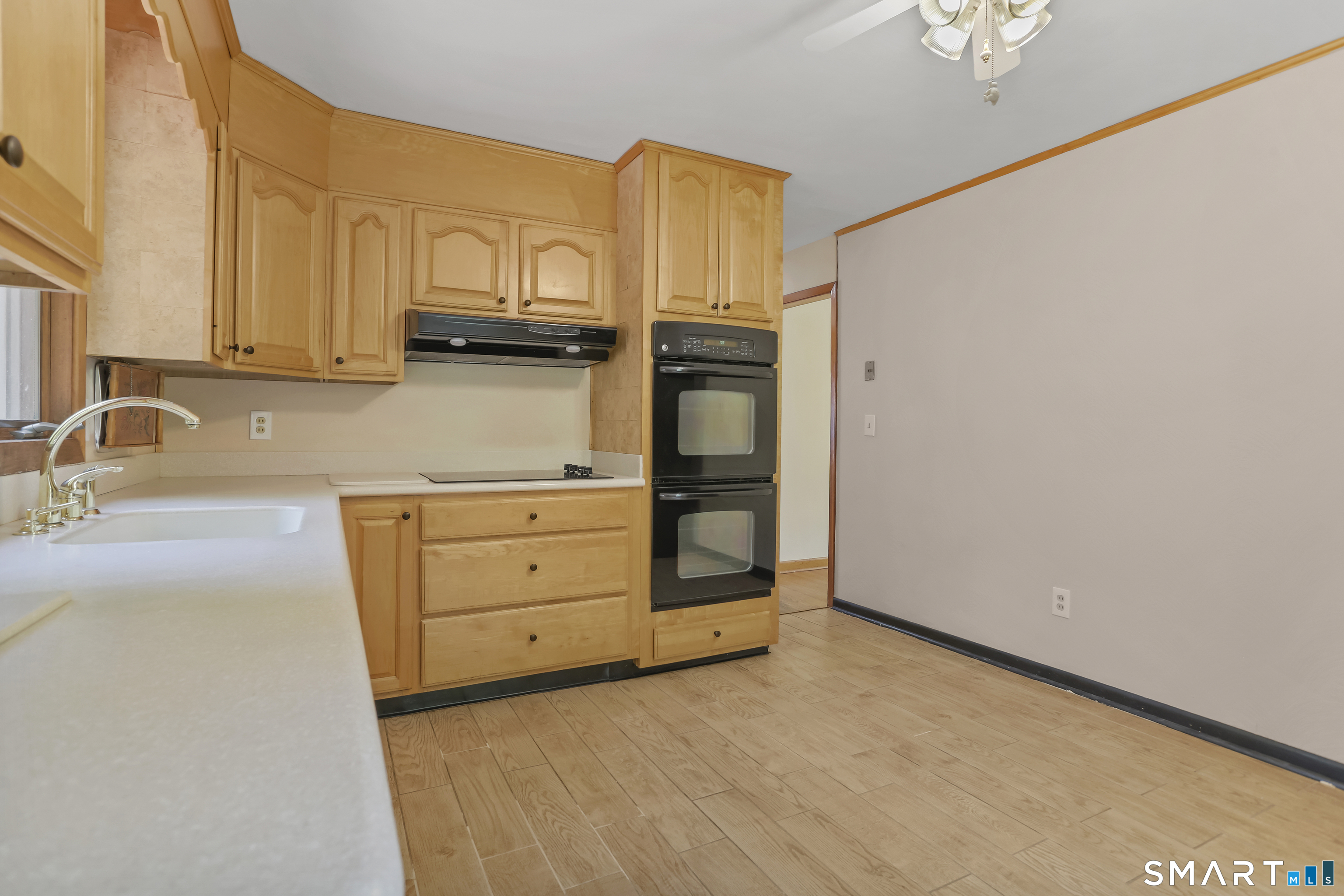 18 Dawn Street Fairfield CT 06824