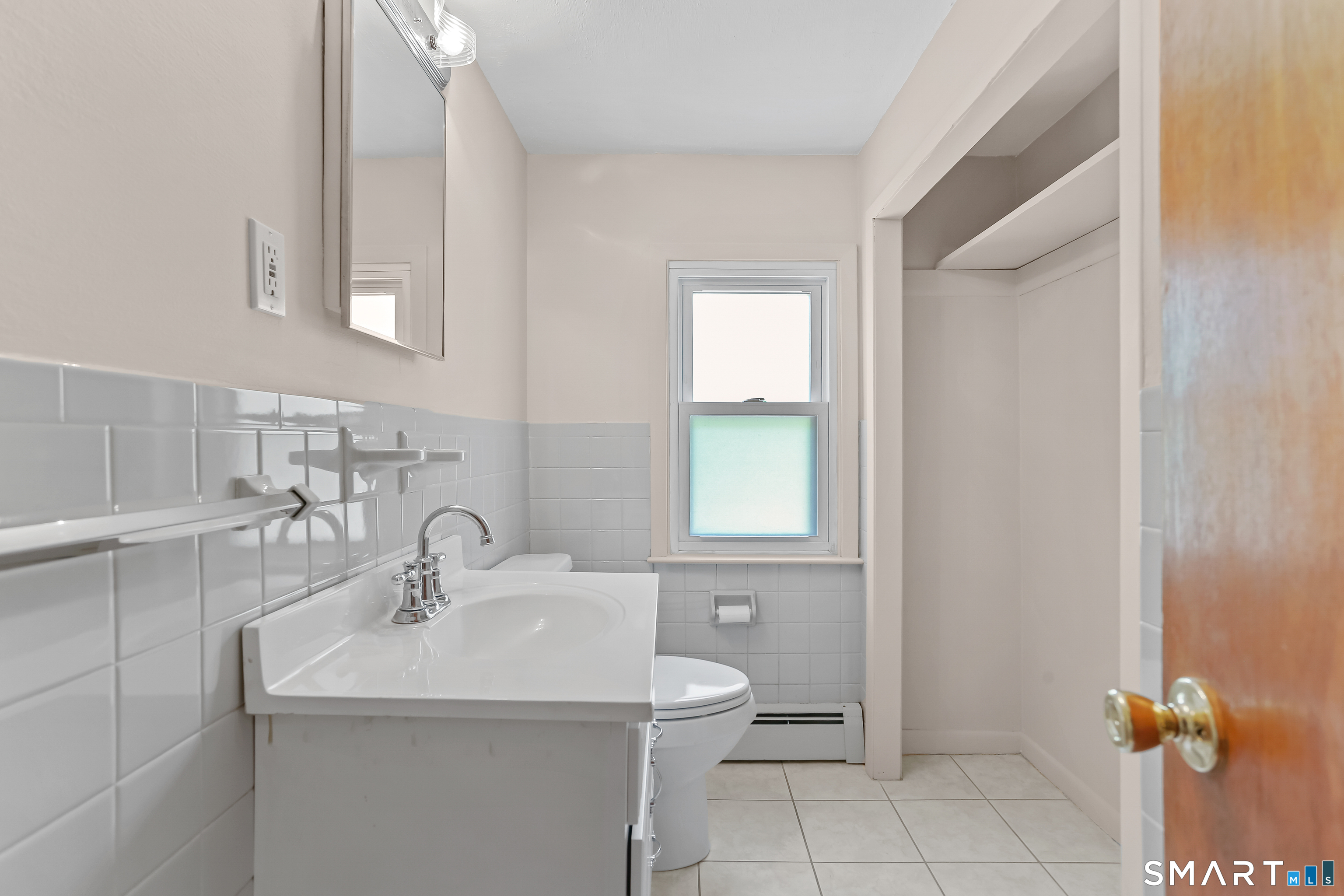 18 Dawn Street Fairfield CT 06824