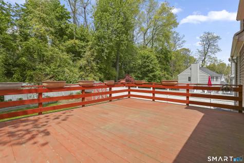 18 Dawn Street Fairfield CT 06824
